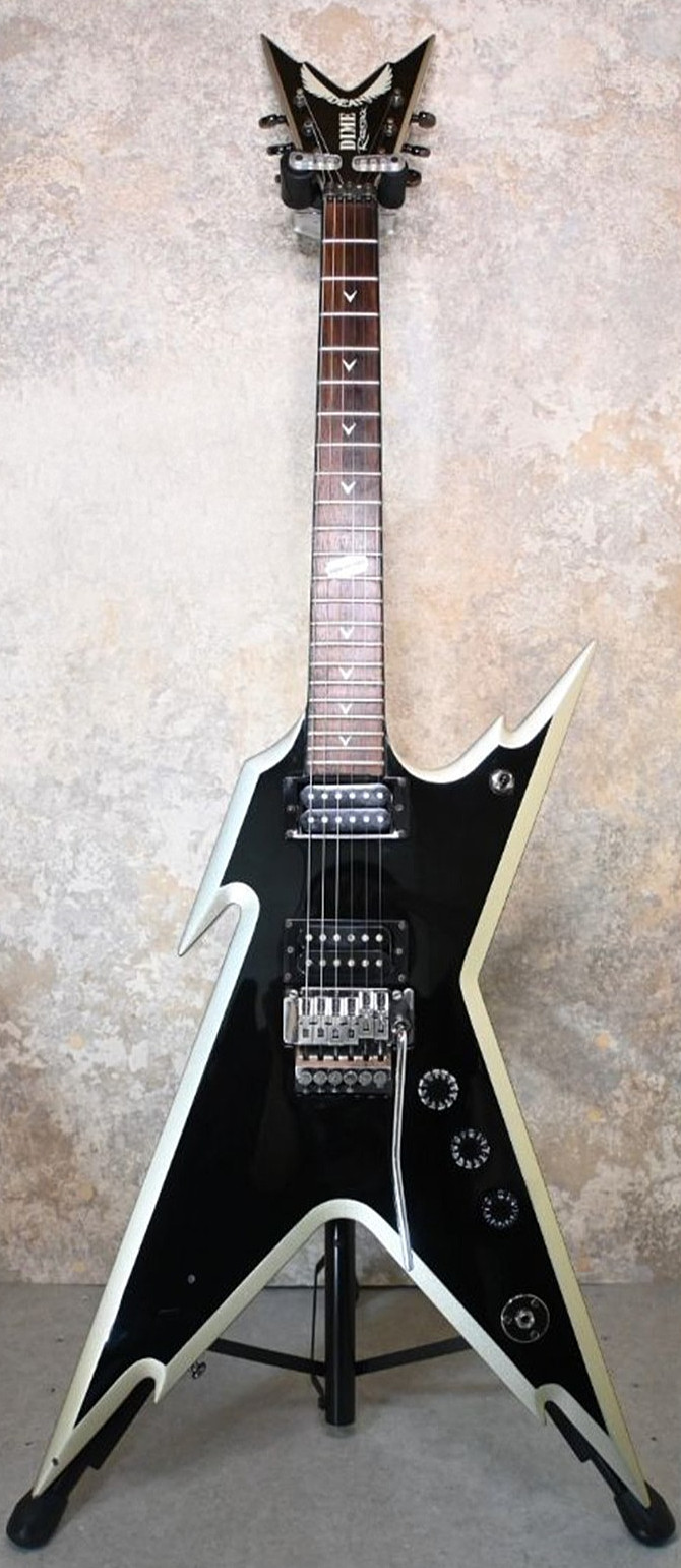 Dean Dimebag Razorback Black Silver SetNeck PANTERA DAMAGEPLAN Metal Rare Guitar