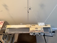 Brother KH 890 Knitting Machine - 4.5mm standard gauge, single bed