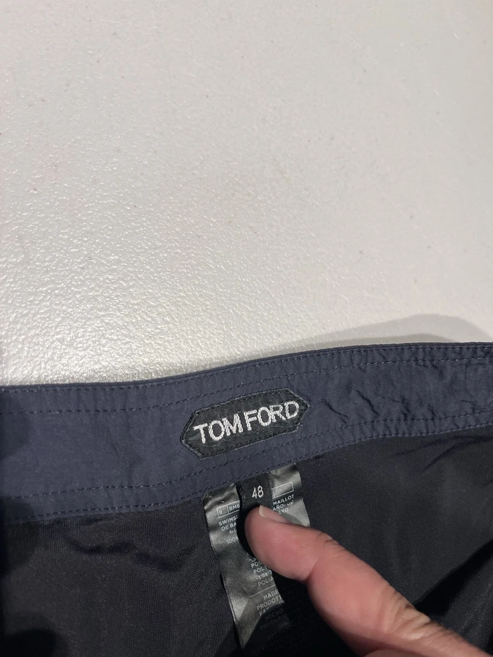 Tom Ford Shorts Men’s 48 Blue Buckle Swim Trunks Board Beach Casual Lined Italy - Image 4 of 4
