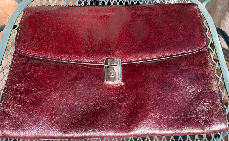 Vintage Mahogany Leather Briefcase 14.5x16x4"VG++ Cond. Leather Supple LA/CA p/u