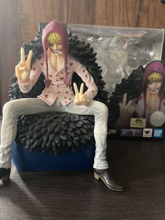 ワンピース コラソン ロシナンテ フィギュア 1/6スケール ガレージ