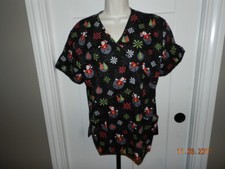 SB Scrubs Women's Scrub Top S 97743 SNSA Santa Christmas snowflakes