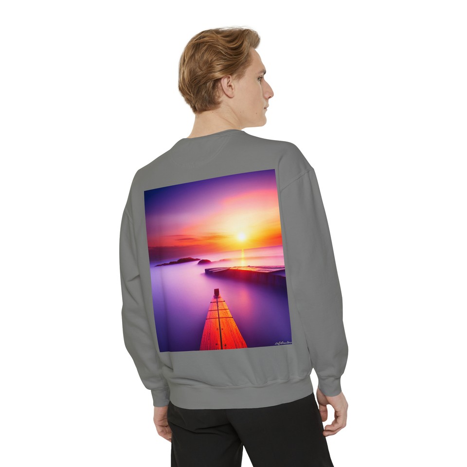 Move Easy - Garment-Dyed Sweatshirt