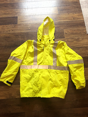 NASCO Hi-Vis Reflective FR Lineman Rain Jacket CAT 2 New!     