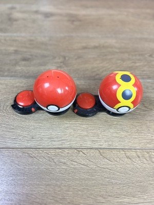 2 x Pokemon Battle Surprise Attack Spiel Poke Ball & Repeat Ball *ohne Figuren*