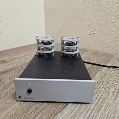Pro-Ject Tube Box S Black Phono Preamplifier Preamp (No Power Cord) Tested Works