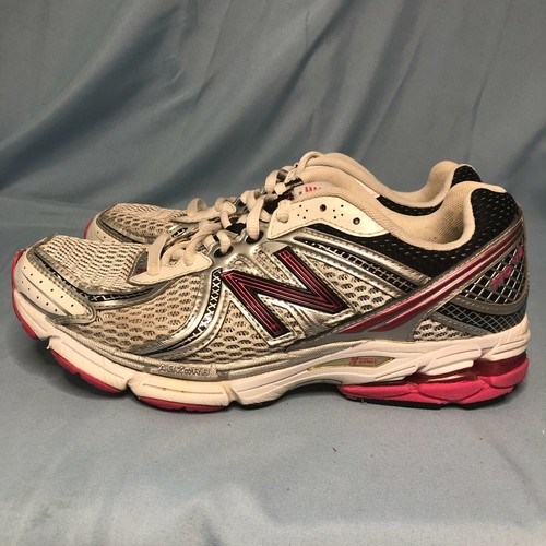 New Balance Womens Shoes Size 7.5B 