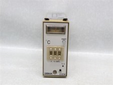Omron E5EM-YR4K E5EMYR4K Temperature Controller 30 Days Warranty Fast Shipping