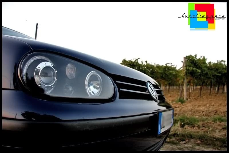 VW GOLF 4 IV DAL 1997 AL 2003 FARI ANTERIORI NERI CON ANGEL EYES BIANCHI A LED - - Immagine 2 di 4