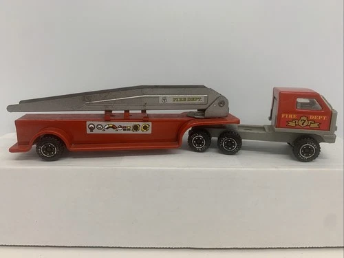 Vintage 1970's Tonka Hook And Ladder #7 Fire Truck Pressed Steel 11" Very Nice