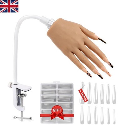 Biegsame Nagelübungshand mit tiefem Nagelrillendesign - Ideal für Training
