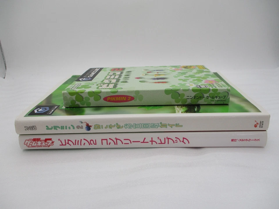 GameCube software Pikmin 2 w/2 Guidebooks & Pikmin Puzzle Card e Japan import GC - Image 3 of 4