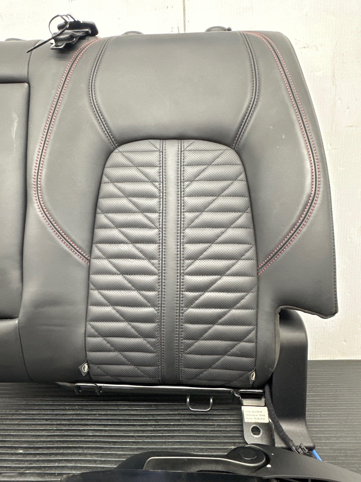 2017 - 2020 MASERATI LEVANTE M161 OEM REAR LEFT UPPER SEAT CUSHION BLACK LEATHER