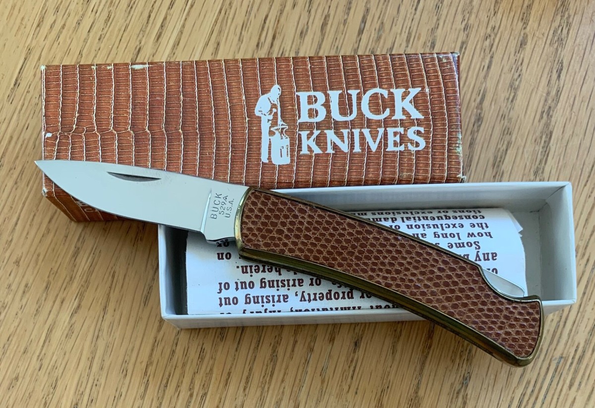 VINTAGE BUCK 529 BUCKSKIN KNIFE NEVER USED IN BOX BRITTLE LIZARD
