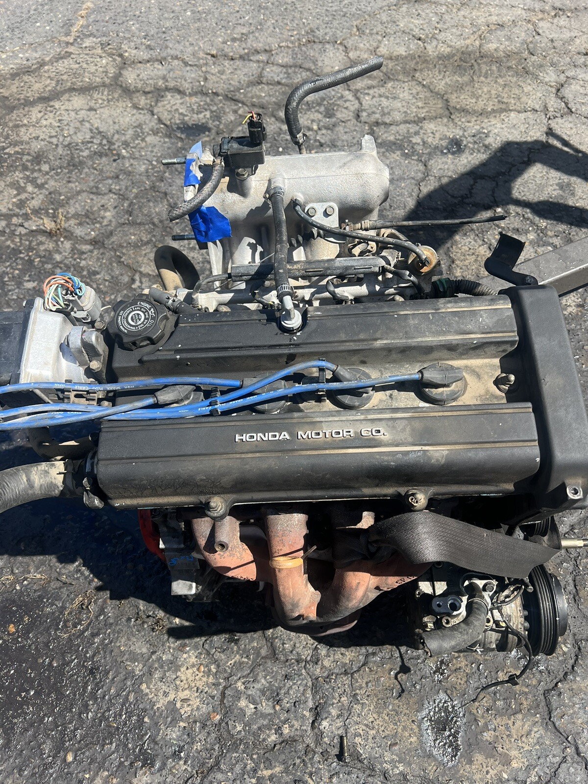 1994 INTEGRA B18B1 NON VTEC ENGINE With Manual transmission And ECU