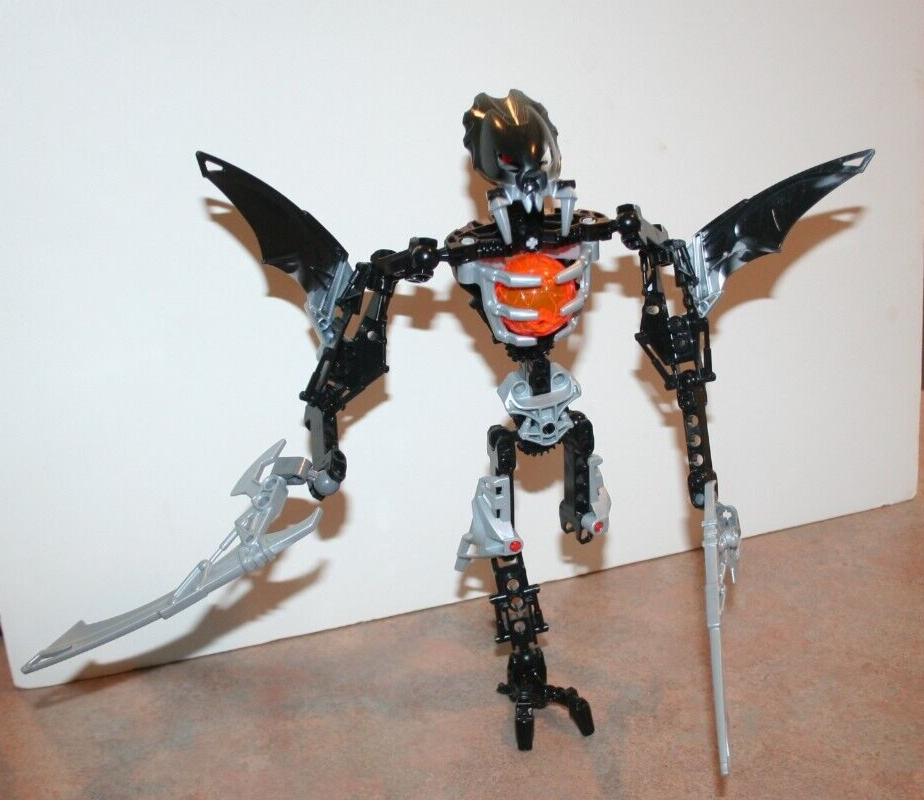 Lego Bionicle Phantoka Chirox 8693 - Near Complete - Has all 4