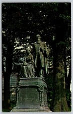 Governor Joseph E Brown and Wife Elizabeth Statue - Atlanta GA Postcard 9843