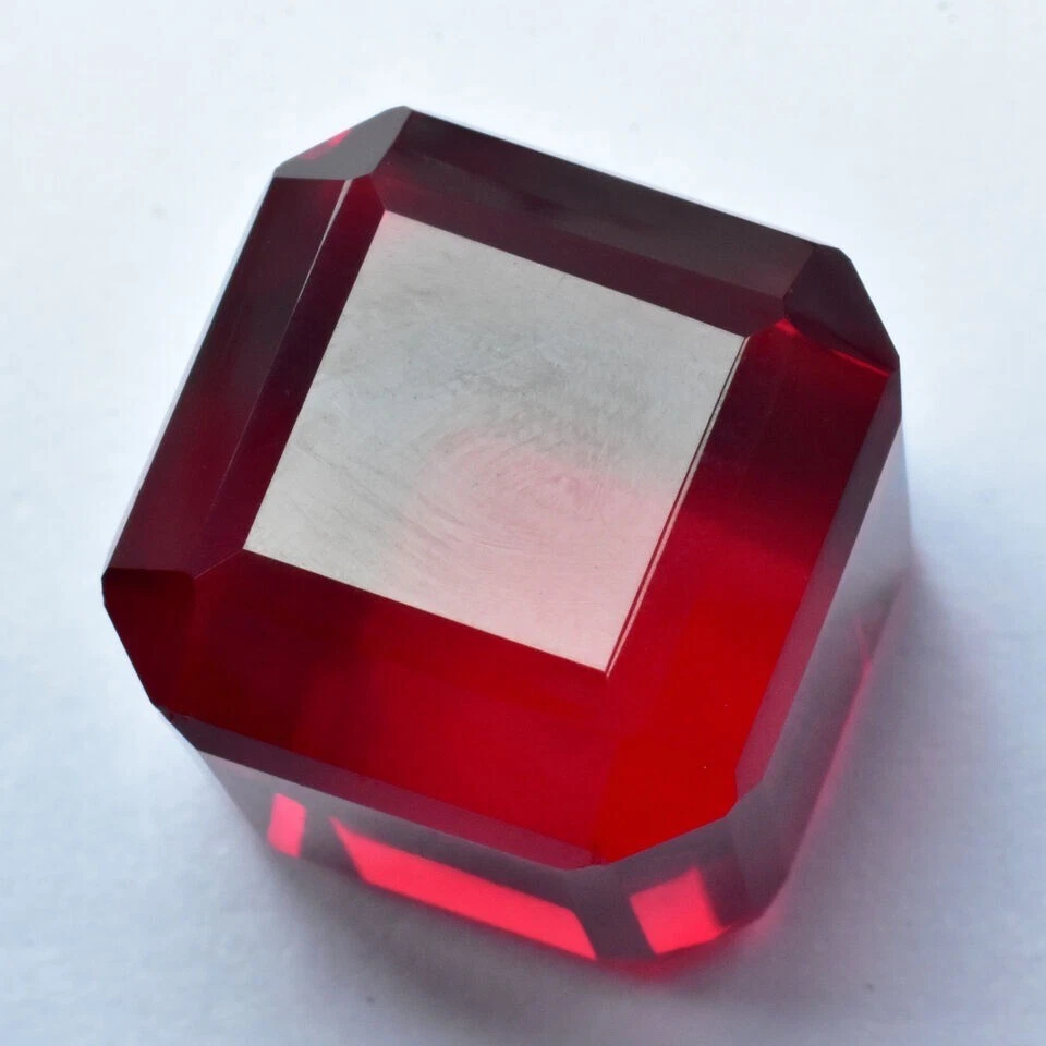 Cubo de pedra preciosa solta corte 65,50 quilates extremamente raro criado em laboratório vermelho rubi CERTIFICADO - Imagem 4 de 4