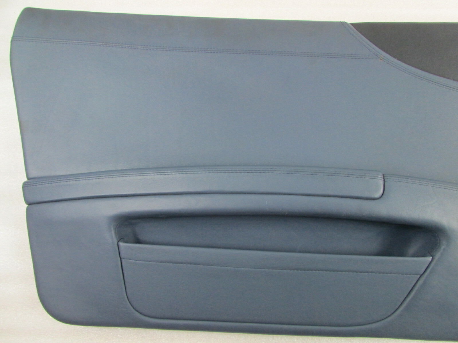 Ferrari 550, LH, Left Door Trim Panel, Blue/Dark Blue, Used, P/N 645846..