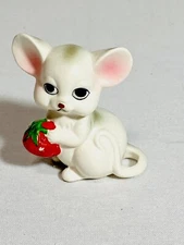 Vintage Lefton Mouse with Strawberry Porcelain Figurine #8277