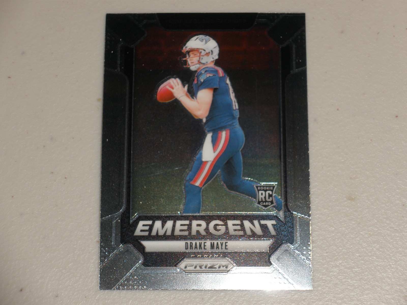2024 Panini Prizm Emergent #4 Drake Maye Rookie RC