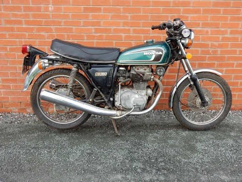 Honda CB360 356cc 1975 - Spares or Repair with V5 registration document - Picture 1 of 19