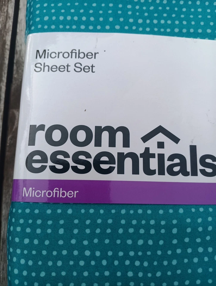 Juego de sábanas de microfibra Twin XL lunares Room Essentials resistente a las arrugas nuevo Foto 2 de 4