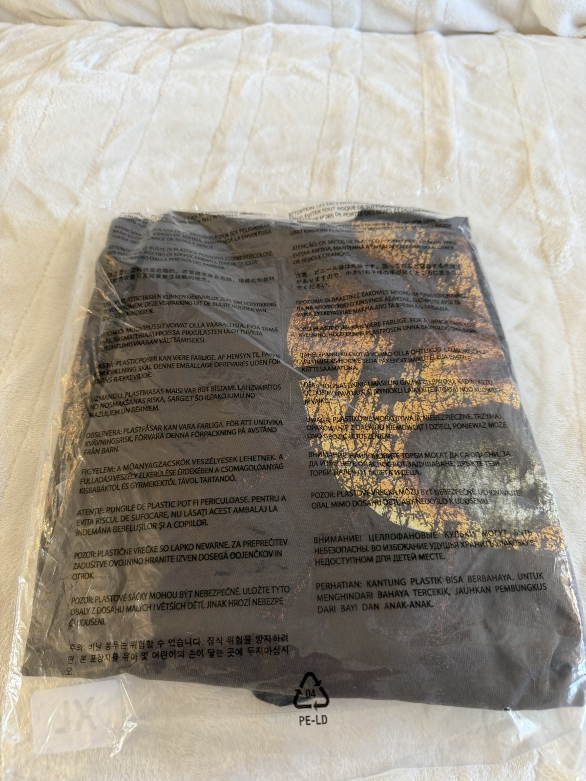 Travis Scott Mens Utopia Tour VIP T Shirt Size XL thumbnail 4