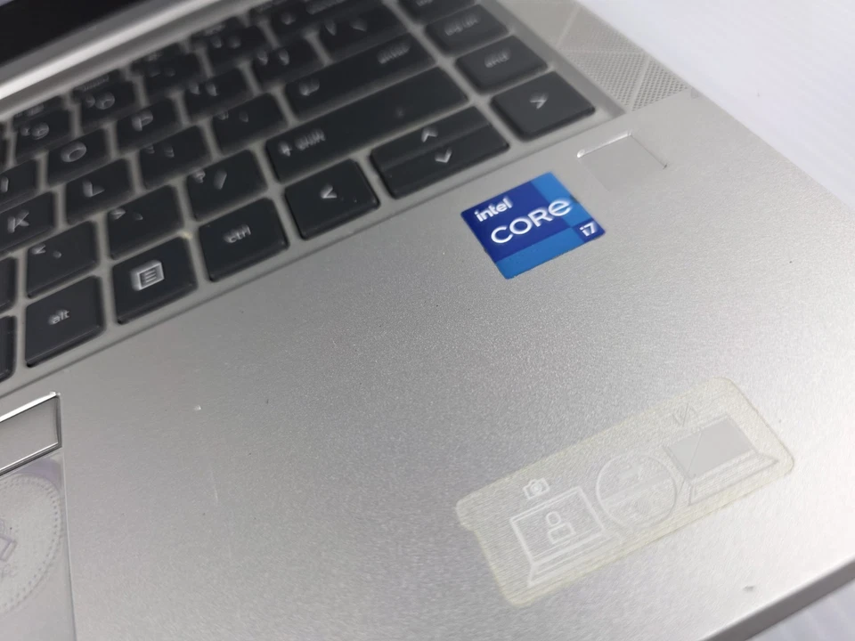 HP EliteBook 840 G8 14" 16GB RAM 256GB Core i7-1165G7 2.8GHz Windows 11 Plateado Foto 2 de 4