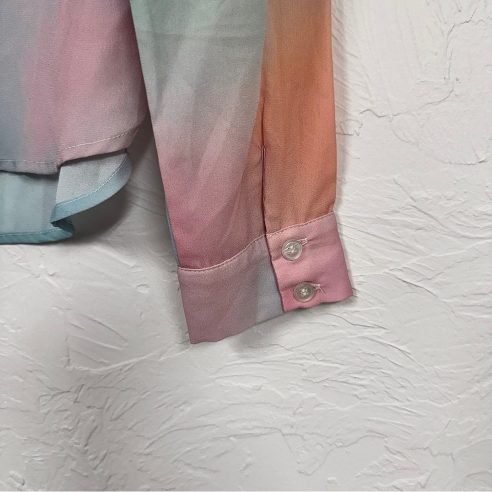 Superdown Revolve Watercolor Pastel Button Down S… - image 6