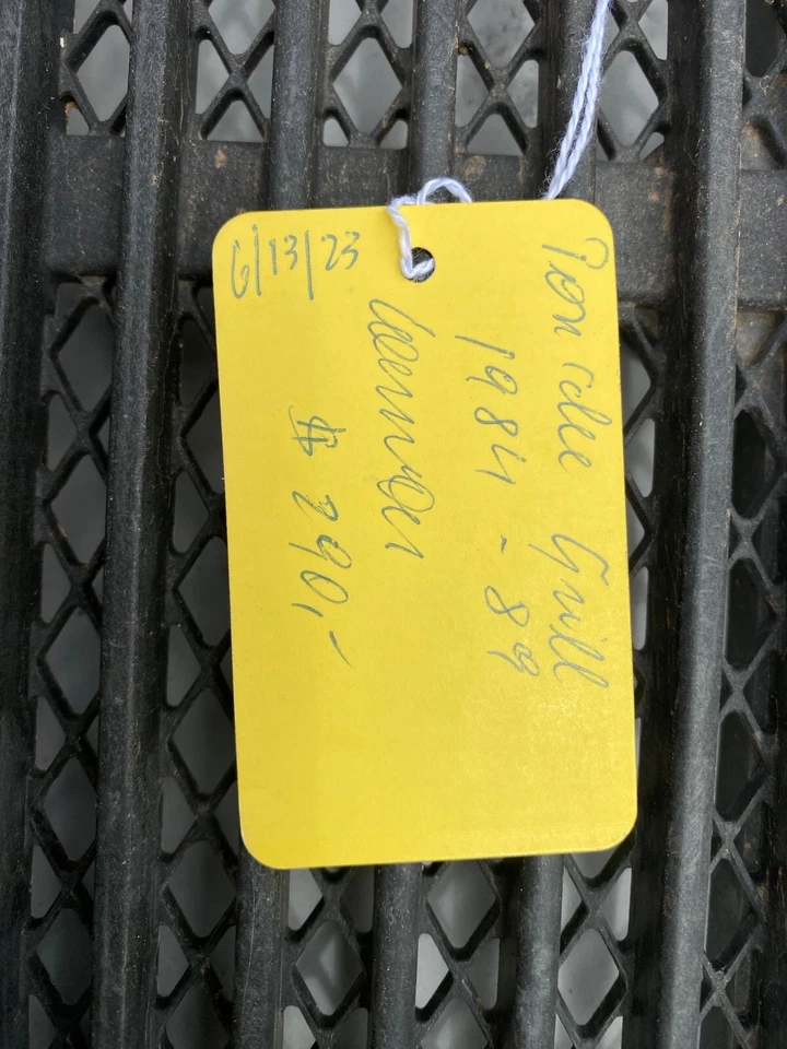 ИЗЯЩНЫЙ Б/У ОРИГИНАЛЬНЫЙ ПОДЛИННЫЙ PPORSCHE 911 ЧЕРНЫЙ РЕШЕТКА ДВИГАТЕЛЯ 1984-89 - Изображение 3 из 4