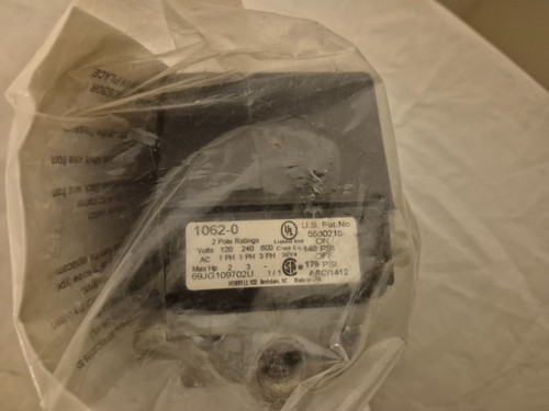Milton s1062 1/4" Pressure Switch 140-175 PSI - Picture 3 of 4