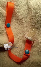 Pacifier Holder Binki Clip w/ Snaps Teething Toy Baby Mom Diaper Bag Orange Blue