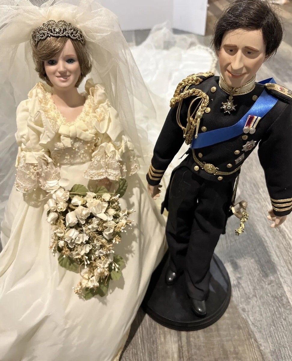 Danbury Mint Princess Diana Prince Charles Porcelain Dolls Royal Wedding