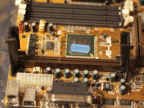 ABIT AB-LM6 motherboard Slot 1 ATX AGP PCI ISA SDRAM industrial USB RS232 - Picture 2 of 6