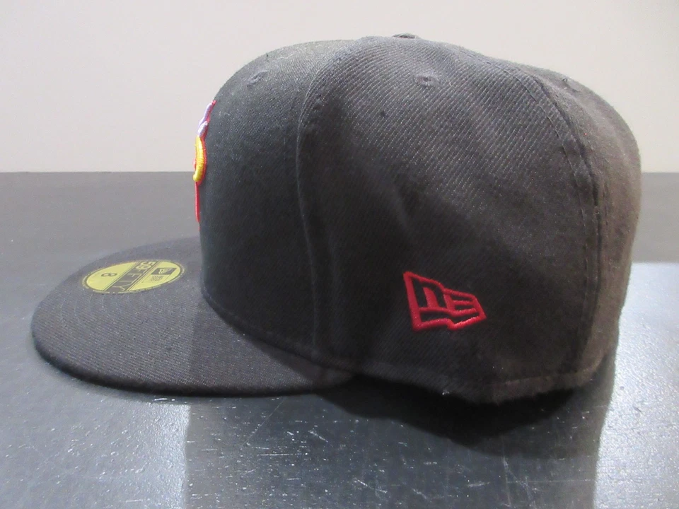 Miami Heat Hat Cap Fitted Mens 8 Black Red NBA Basketball Logo New Era - Image 3 of 4