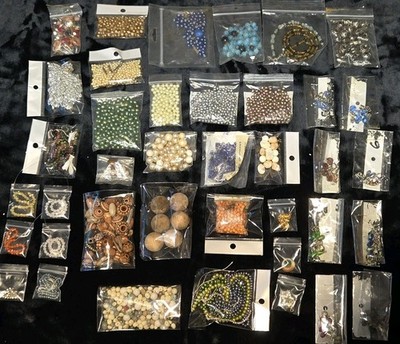 Large Jewelry Making Bead Lot   Glass, Faux Pearl, Wood, Seed Beads   Craft...