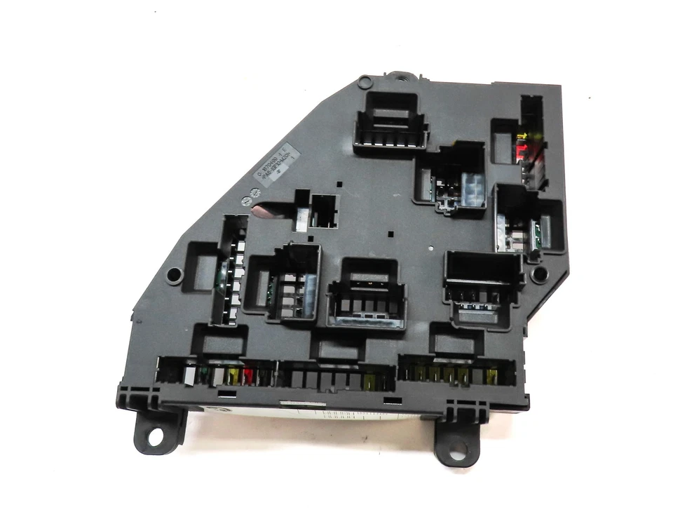BMW X3 (F25) 2013-2014 MALETERO TRASERO CAJA DE FUSIBLES CONEXIÓN ELÉCTRICA RELÉ CAJA Foto 4 de 4