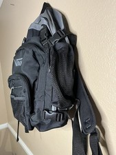 Vans Off the Wall Skateboard Backpack Black And Gray Endless Pockets 3 Layers