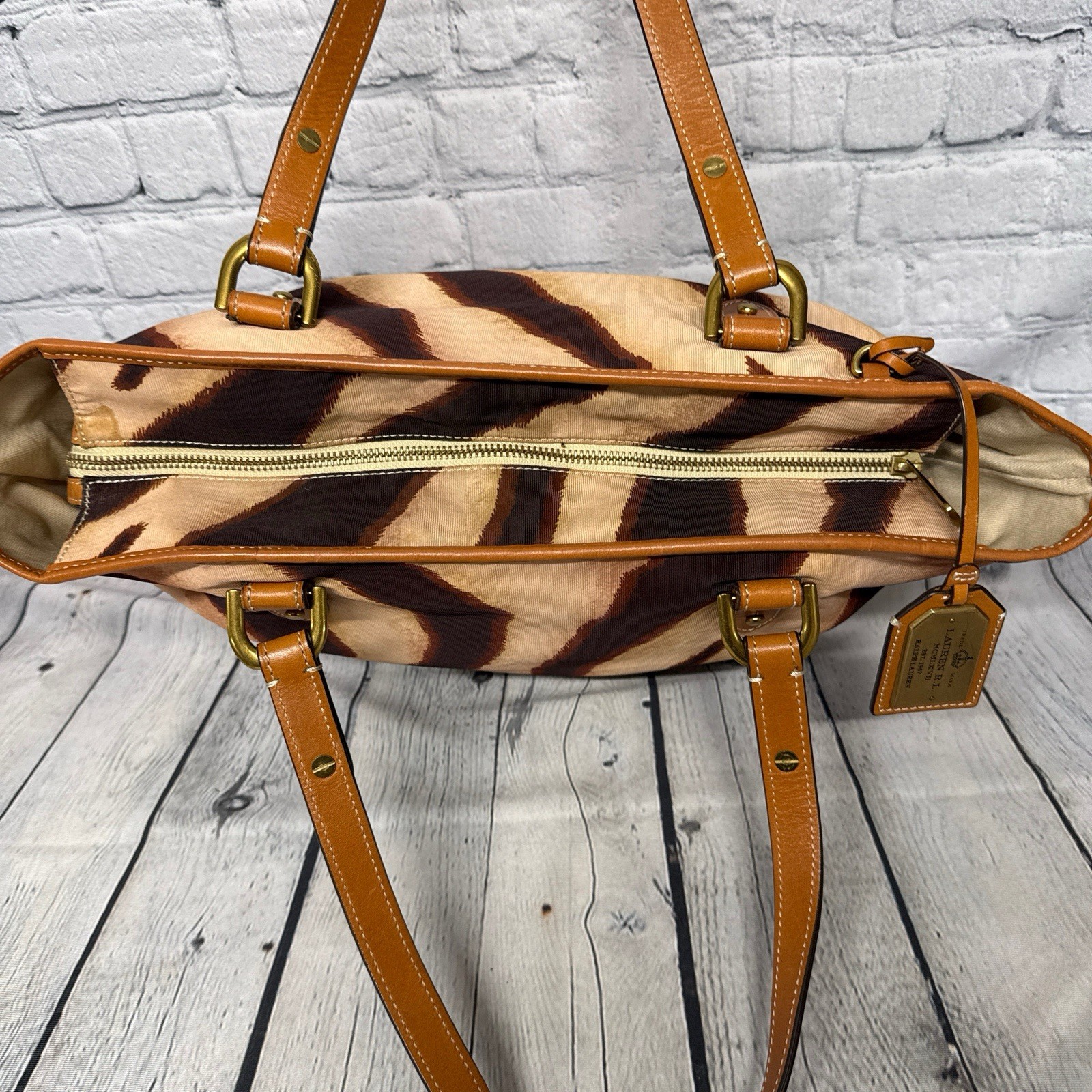 Lauren Ralph Lauren Large Shoulder Bag — image 6