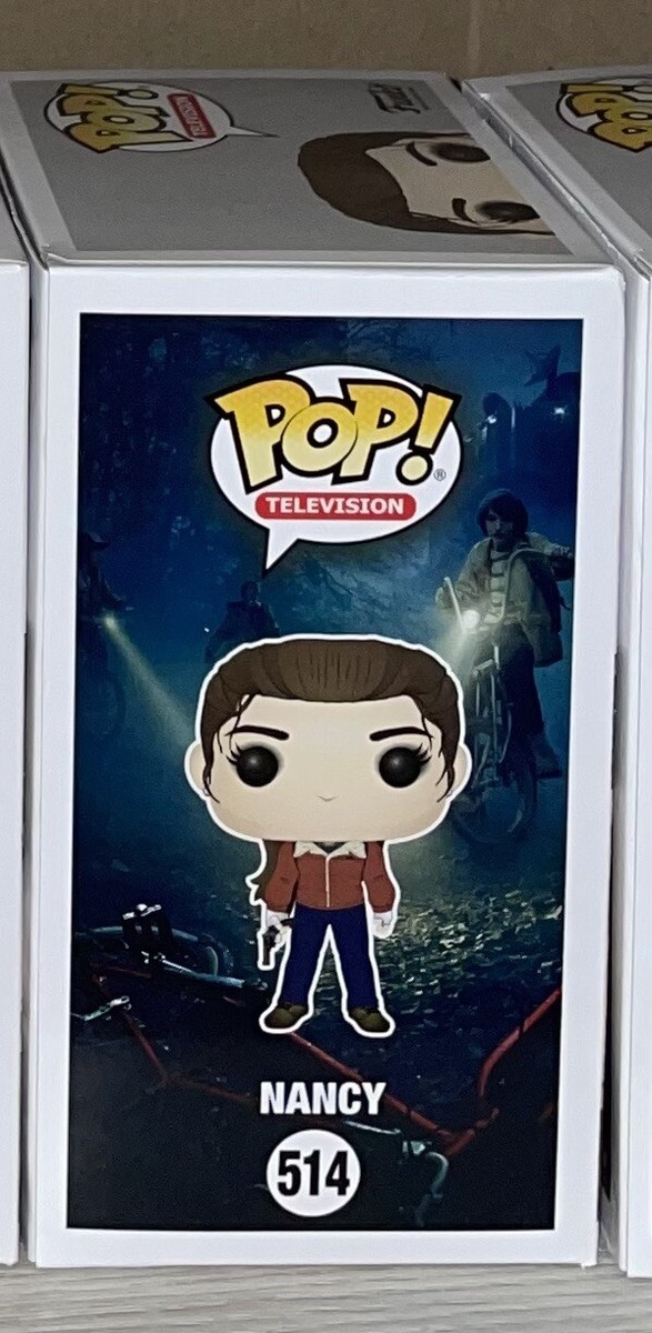 Funko Pop! Television Stranger Things #514 Nancy Wheeler w/ gun