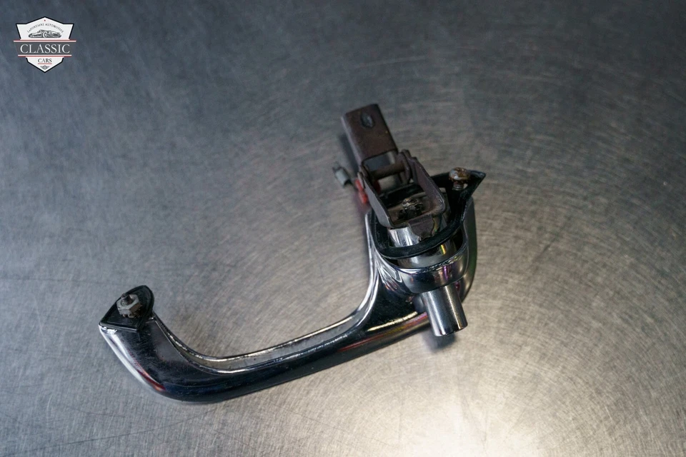 67 68 Mercury Cougar Tirador de puerta izquierda 1967 1968 Ford Mustang C7ZZ-6522404-A Foto 2 de 4