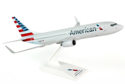 Skymarks SKR759 American Airlines Boeing 737-800 N803NN Desk Top 1/130 Jet Model