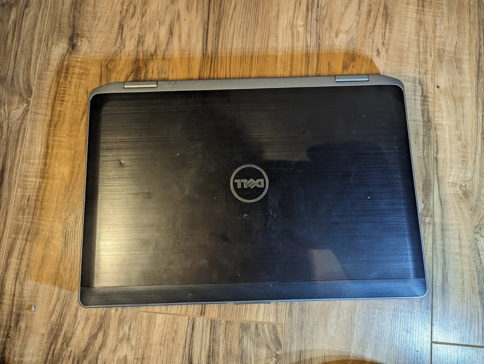 Job lot Dell Latitude 2x E6320 1x E6430 Core i5-3340M 3 laptops total - Image 4 of 4