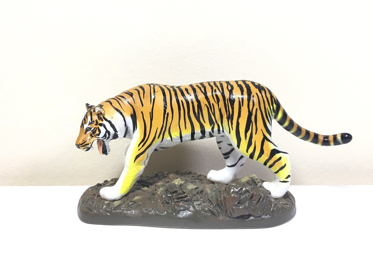 Japan Exclusive Colorata Kaiyodo Amur Tiger Animal Figure | eBay