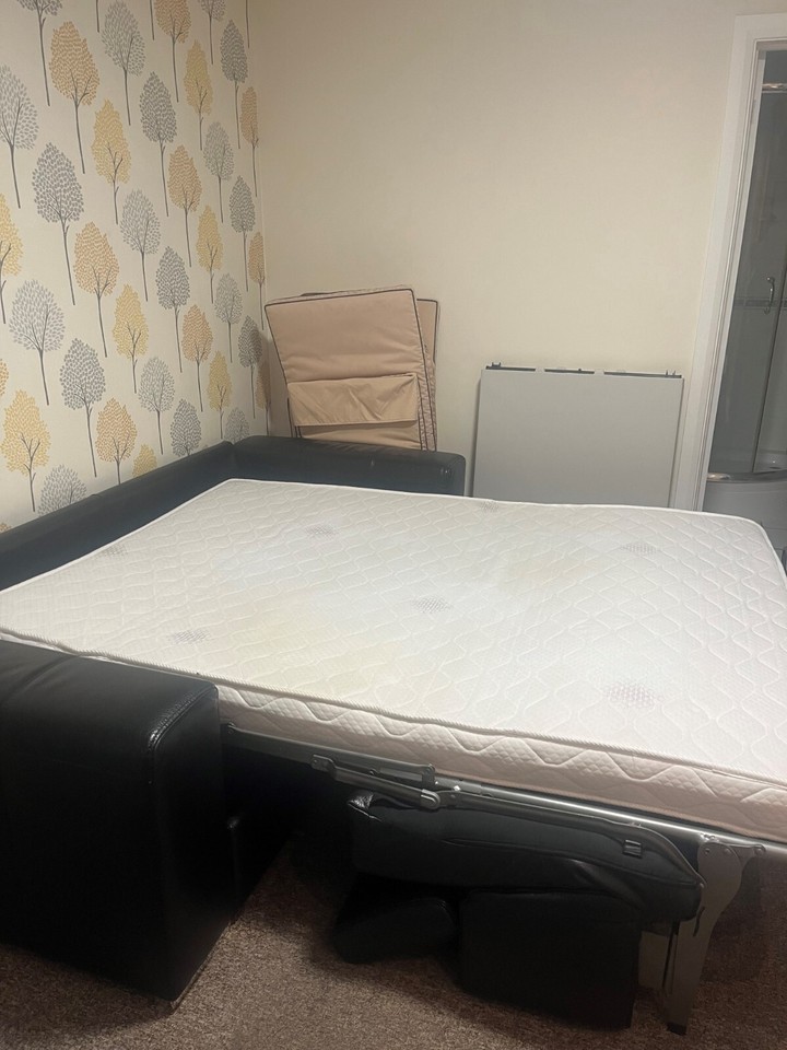 DFS Elixir Black Italian Leather Sofa Bed eBay