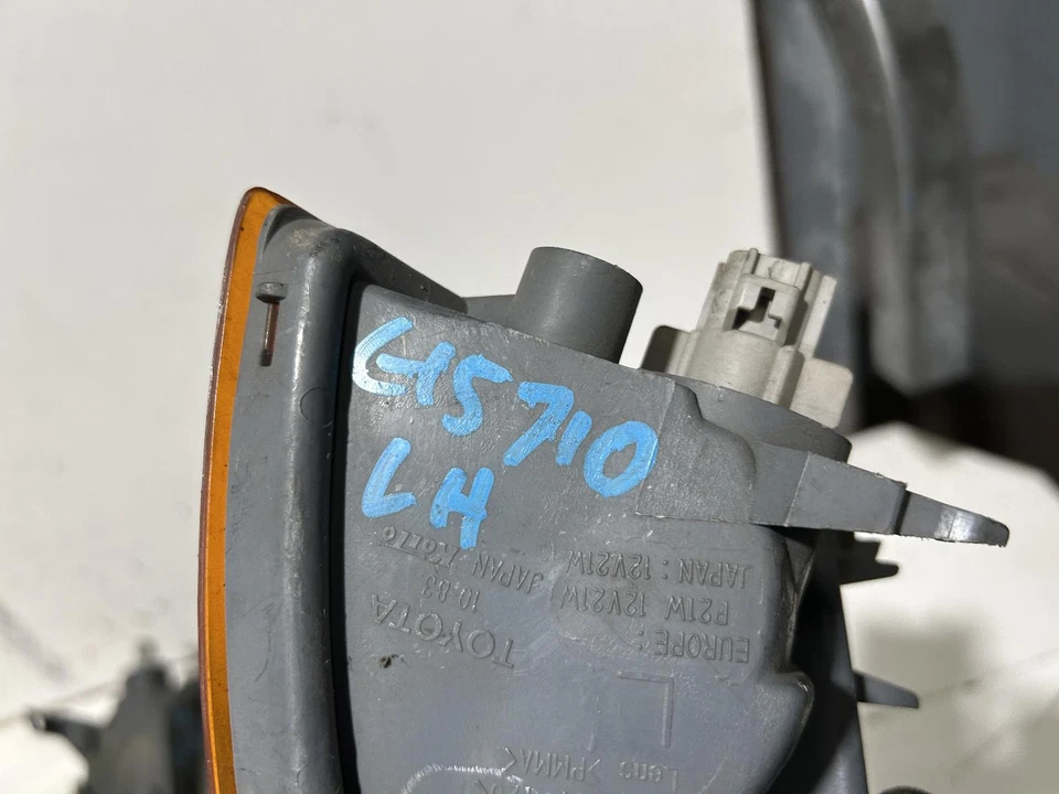 Toyota Starlet Left Corner Light EP91 03/1996-09/1999 - image 3 of 3