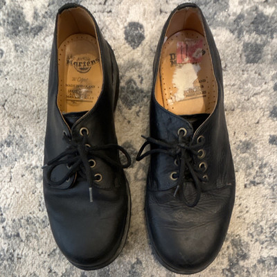 Vintage Made in England Dr. Martens Men s Black Leather Derby Shoes US 11