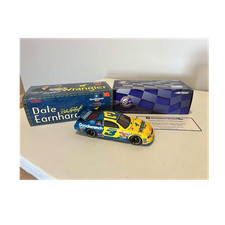 Action Dale Earnhardt 3 Wrangler Service Plus 1:24 NASCAR Diecast 1999