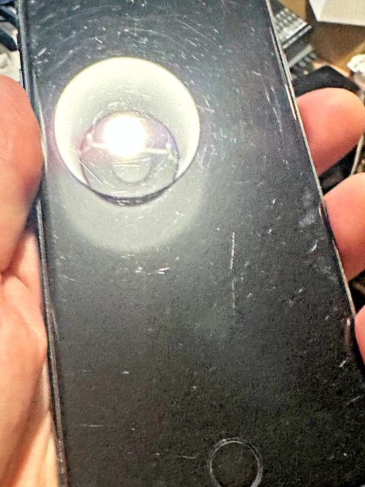 Apple iPhone 7 128GB 2GB RAM 4.7-inch Quad-core 2.34 GHz with iOS 10 Jet Black - Image 4 of 4